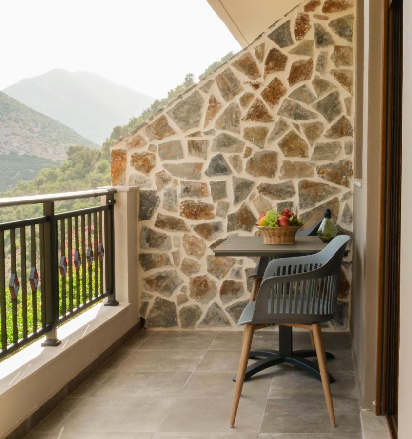 Sisaion Suites - Live The Cretan Hospitality Metokhion Apisiana Exterior foto
